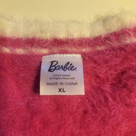 Barbie Varsity Cardigan Sweater
Super Soft Eyelash - WOMENS XL Barbiecore - Picture 3 of 7